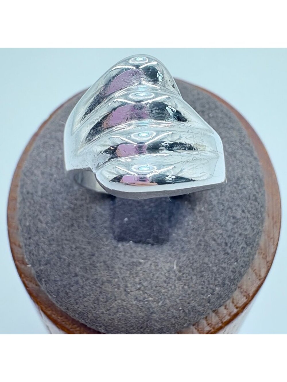 Ribbed Domed Design Modernist Ring Sterling Silver 925 Size 7.5